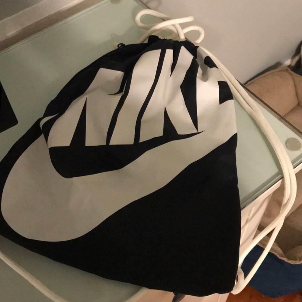 Nike drawstring back pack